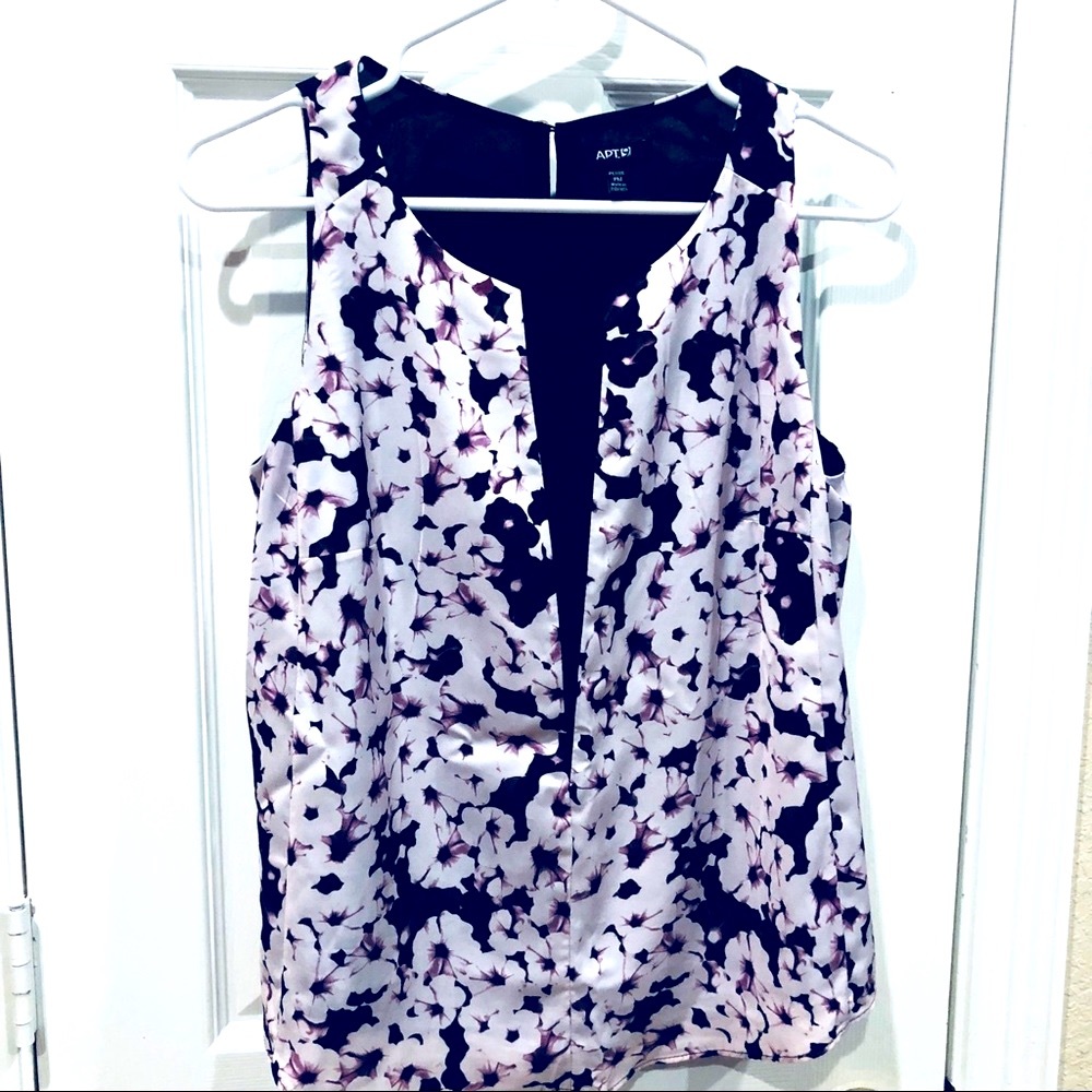 Apt 9 Sleeveless Blouse Blk White, Purple Size PM